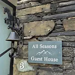 Seasons Penzion 4*