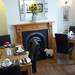 Seasons Penzion 4*
